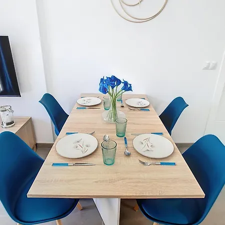 Apartamento En Playa De Los Boliches